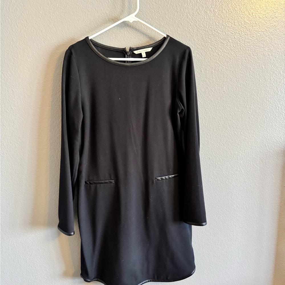 Elegant Black Dress